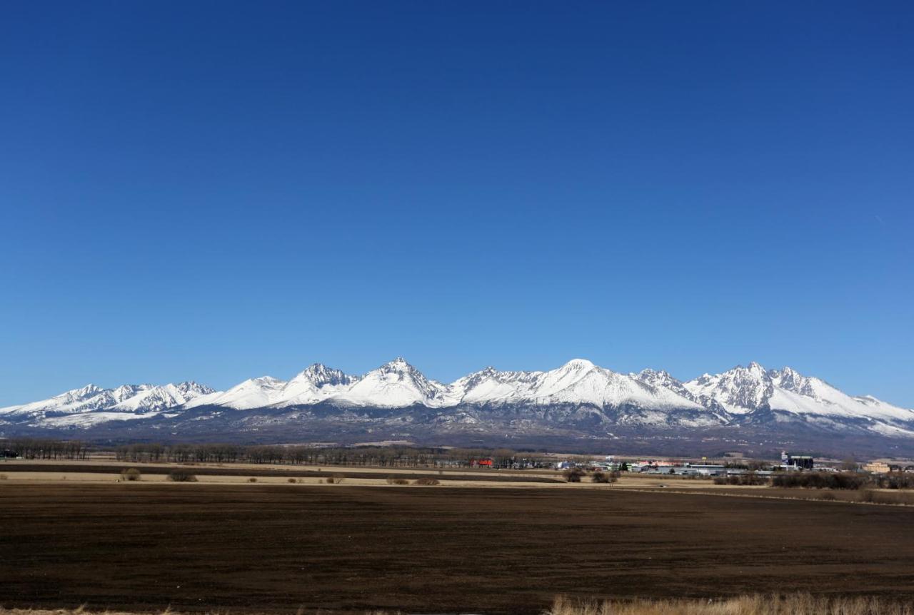 Utulny Byt S Vyhladom Na Tatry Poprad Zewnętrze zdjęcie